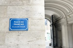 Guide complet pour venir apprendre le français en France : tout ce qu'il faut savoir